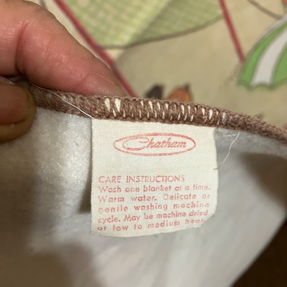 🏖️👙VINTAGE 1960's CHATHAM BEACH BLANKET,👙 CONEY ISLAND PRINT  69" x 46" - Picture 7 of 7